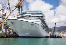 Oceania Vista – Übernahme durch Oceania Cruises vista_bei_fincatieri_(c)_oceania_cruises