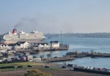 Auf Kreuzfahrt mit Queen Anne cunard-queen-anne-in-southampton