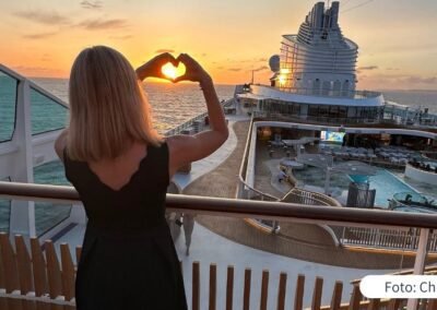 Sonnenuntergang im Mittelmeer auf der Oceania Vista