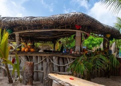urige-bar-auf-den-seychellen-foto-thorsten-hansen